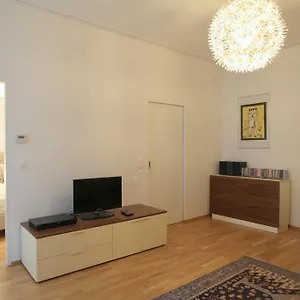  Appartamento Moderne Stadtwohnung Mit Balkon Austria